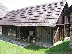 Skanzen Chanovice, Kolna se stodůlkou z Měčína 02.jpg