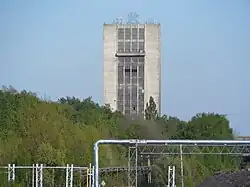 Detail Skipové těžní věže závodu Jan Karel