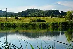 Skleněný vrch nad rybníkem Nohavice