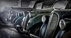 Ze souboru: Škoda Auto Muzeum – Depozitář, 2011, prof. Miroslav Vojtěchovský, QEP a MgA. Marian Beneš, QEP. Vytvořili pedagogové a studenti ateliéru Aplikovaná a reklamní fotografie FUD UJEP v Ústí nad Labem a Soukromé VOŠ umění a reklamy, Orange Factory, Praha, s laskavou pomocí managementu a zaměstnanců Škoda Auto Muzeum v Mladé Boleslavi.