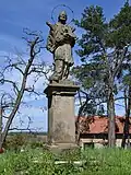 Skramníky - socha sv. Jana Nepomuckého.jpg