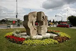 Kamenný květ, Praha-Liboc 1971