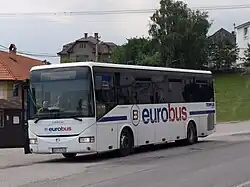 Irisbus Crossway dopravce Eurobus stanicuje v obci Slanec