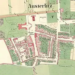 Slavkov na císařském otisku mapy Stabilního katastru z roku 1826 s linií hradeb a trojicí bran