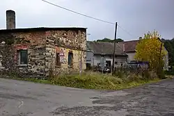 Hospodářský dvůr na západním okraji vesnice