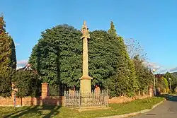 Sloup Nejsvětější Trojice v Novém Malíně (Q38037831) 01.jpg