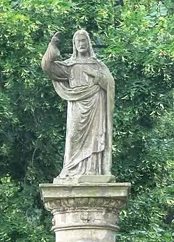 Socha Ježíše Krista na sloupu naproti bývalému pivovaru v České Lípě