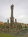 Sloup se sousoším Nejsvětější trojice