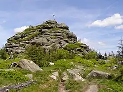 Vrchol Jizery, nejvyššího bodu hornatiny