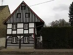 Snědovice, dům če.17.jpg