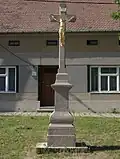 Sobotovice - kříž na návsi.jpg