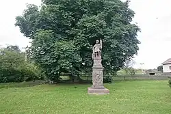 Socha sv. Floriana v Tuhani.JPG