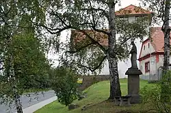 Socha sv. Jana Nepomuckého na Ládví (obec Kamenice).JPG