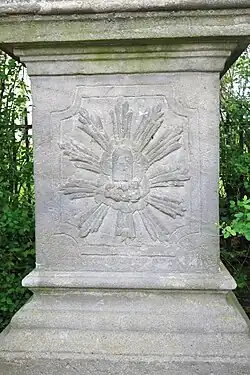 Detail reliéfu jazyka