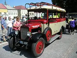 Hasičský autobus Škoda 125 karosovaný Sodomkou