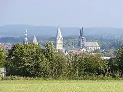 Soest, věže kostelů sv. Petra, dómu a P. Marie
