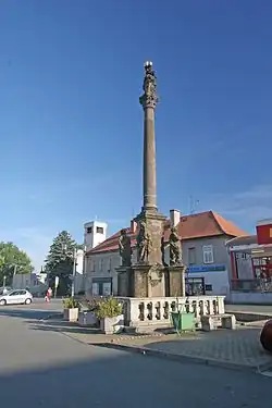 Mariánský sloup na Klicperově náměstí