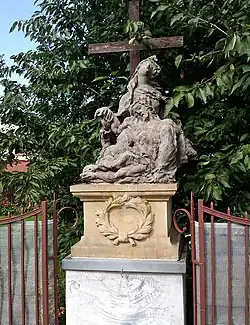 Sousoší Piety, Frýdlant.jpg