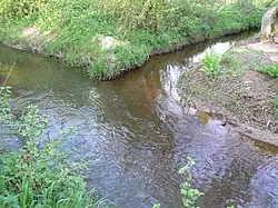 Soutok Smeltalė s Tolupisem (na obr. vpravo, levý přítok)