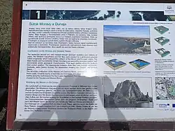 Informační panel u soutoku