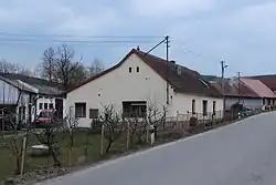 Dům číslo popisné 8