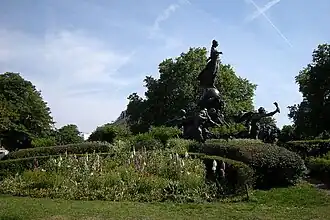 Square se sousoším