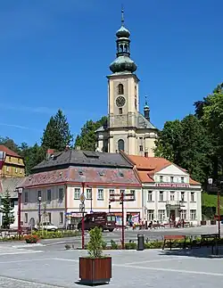 Kostel sv. Máří Magdaleny v Krásné Lípě z Křinického náměstí