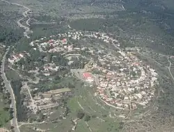 Letecký pohled na Srigim