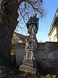 Stálky - socha sv. Jana Nepomuckého.jpg
