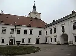 Nádvoří zámku (rok 2011)