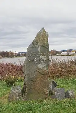 Památník Theodora Mokrého u Střední rybářské školy ve Vodňanech