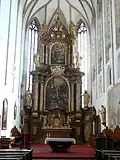 Hlavní oltář v kostele svatého Víta v Českém Krumlově