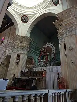 Socha Panny Marie Negombské s Nejsvětější Trojicí