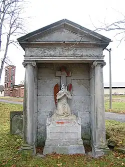 Hrobka rodiny Klingerových (2015)