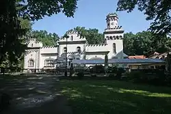 Staré Čívice zámeček