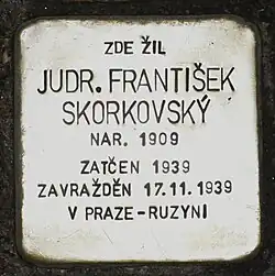 Stolperstein věnovaný osobě Františka Skorovského
