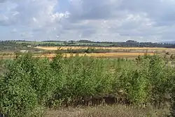 Levá část nádrže bez vody