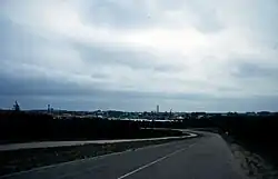 Silnice vedoucí k trajektu