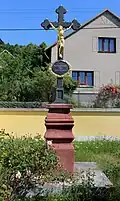 Kříž u kaple