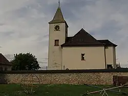 Suchodol, kostel svatého Lukáše.jpg