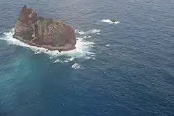 Skalnatý ostrůvek Sumisudžima