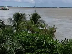 Řeka poblíž Fort Zeelandie