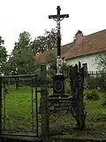 Světce, krucifix a mezník.jpg