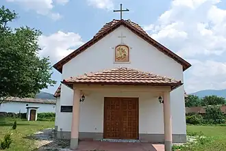 Vchod do kostela