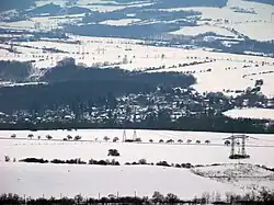 Lhotka, pohled z Babky na Hřebenech