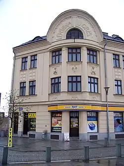 Svinov, lékárna U Orla.jpg