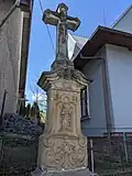 Syřenov - kříž u Kampelíkova domu (OÚ).jpg