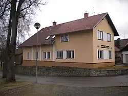 Budova někdejší synagogy roku 2011