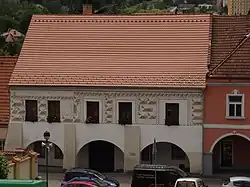 Týn nad Vltavou - Vinařického náměstí 205 (z dálky).JPG