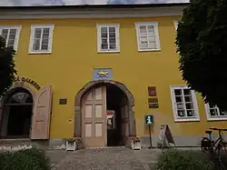 Týn nad Vltavou - náměstí Míru 37 (1).JPG